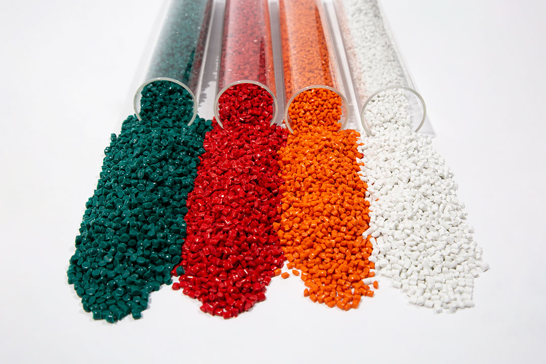 可溶性聚四氟乙烯材質的燒瓶有哪些特點？